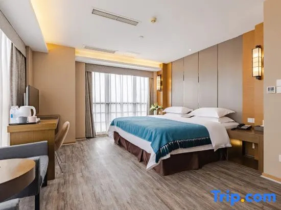 Standard Double room with view (full double bed)