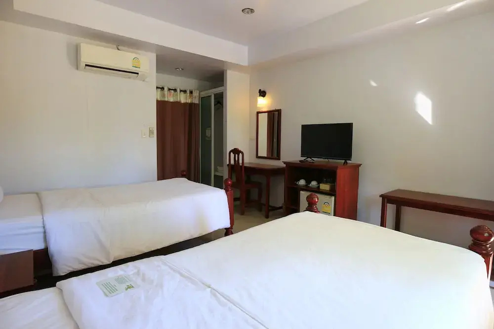 Standard room with balcony