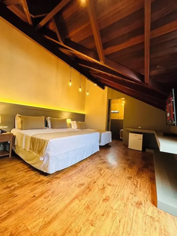 Luxury Quadruple Apartment