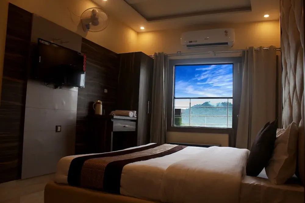 Hotel Ganga Heights By Avadhesh Group Of Hospitality - Général