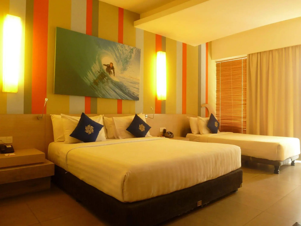 Bliss Surfer Hotel Legian — фото