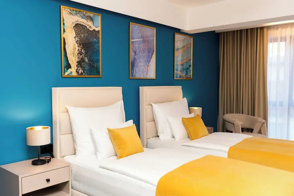 Deluxe Double room (twin beds)