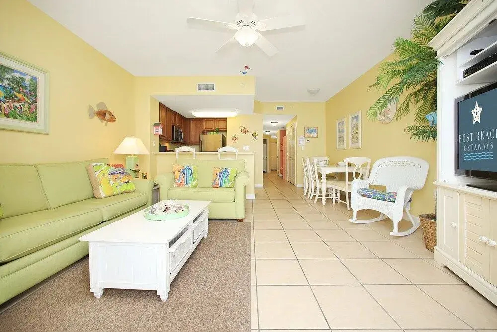Seychelles Beach Resort 2003 - 1 Br condo by RedAwning
