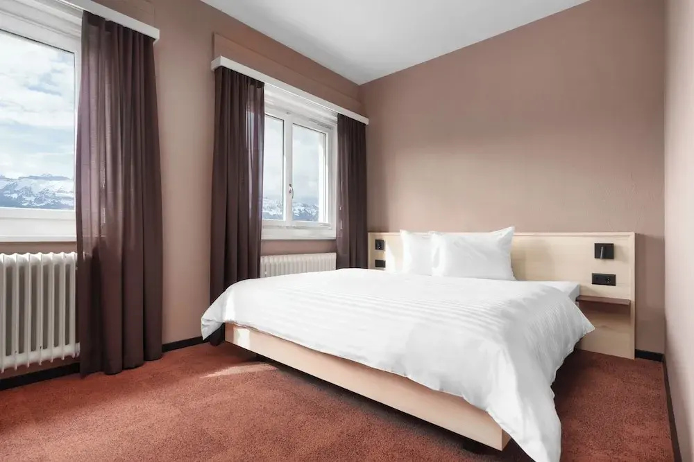 Comfort room