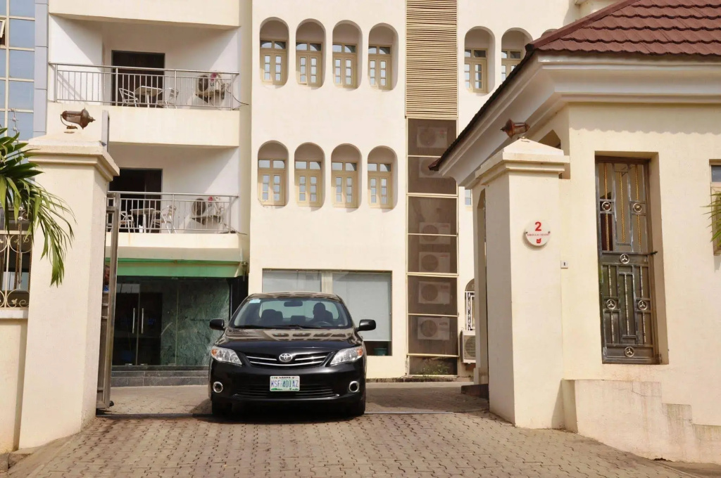 Tokke Halal Apartment