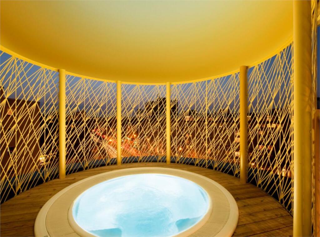 Axel Hotel Berlin picture