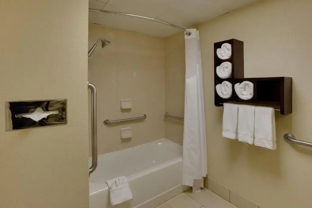 Holiday Inn Exp Winston Salem by IHG - Chambres