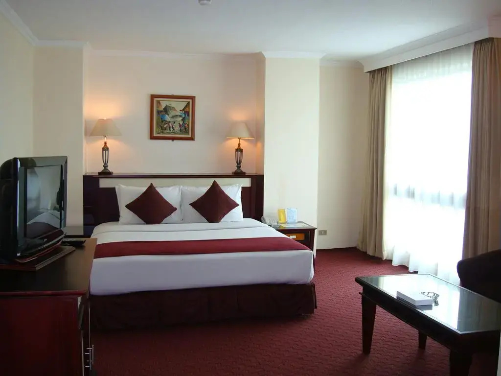 Executive Junior Suite