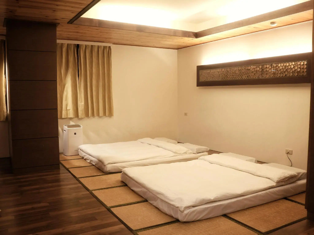 Fenchihu Hotel - Chambres
