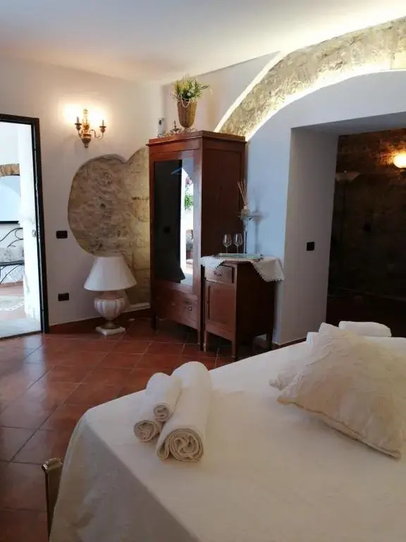 Standard Double room with sea view (full double bed)