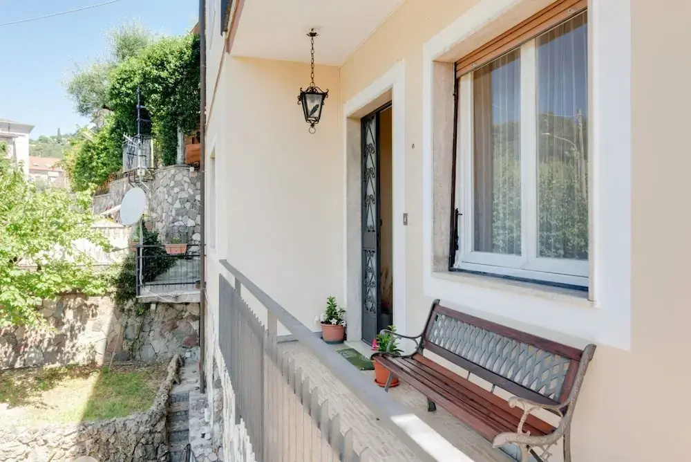 Splendido Appartamento con giardino e 3 posti auto