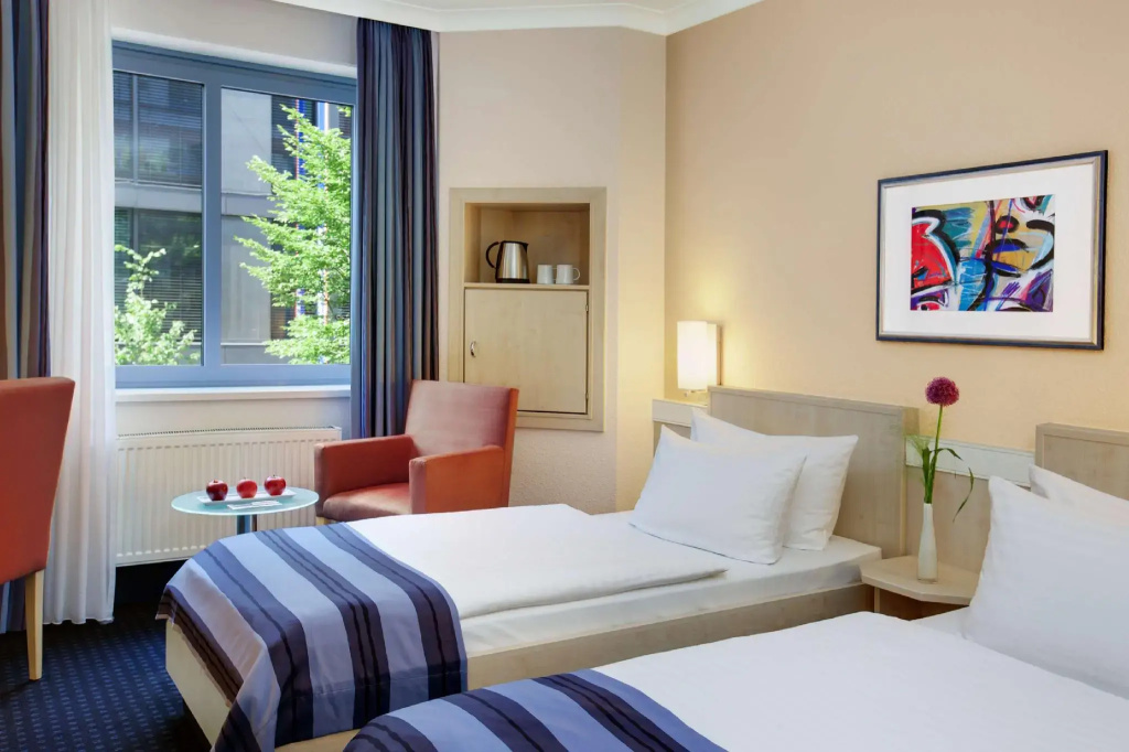 Business Double room (twin beds)