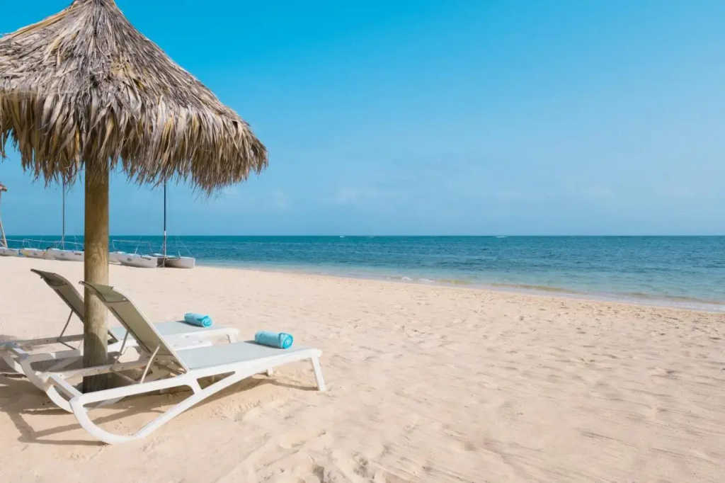 Beach & Waterfront