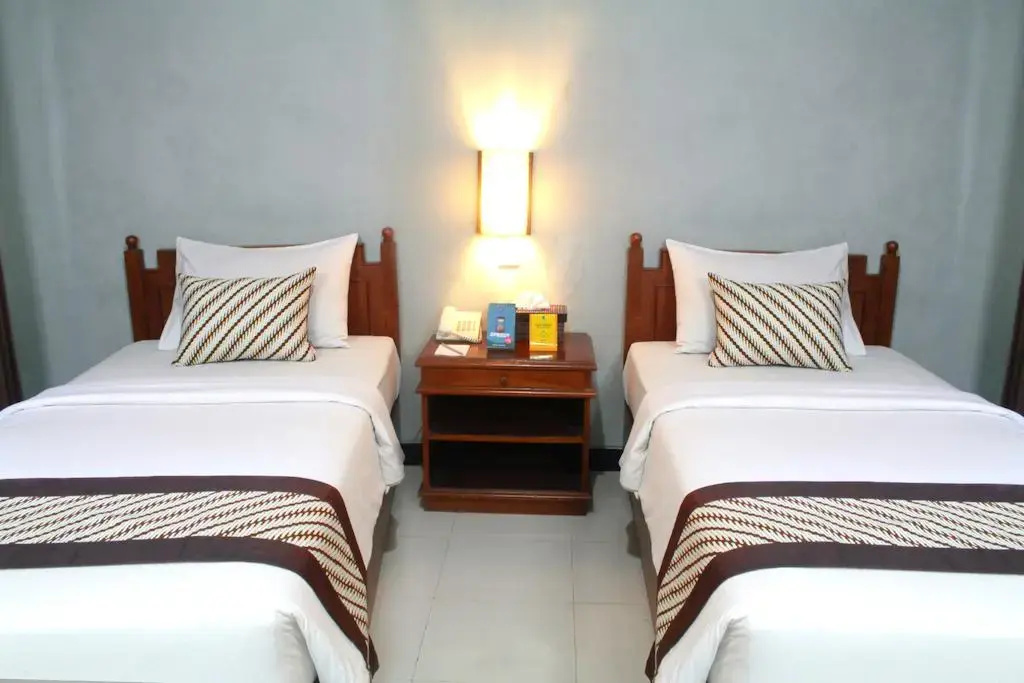 Cakra Kusuma Hotel - Chambres