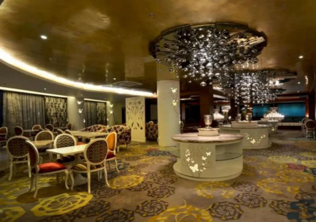 Sutan Raja Hotel And Convention Centre - фото 12
