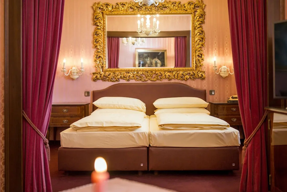 Hotel Palais Porcia - Chambres