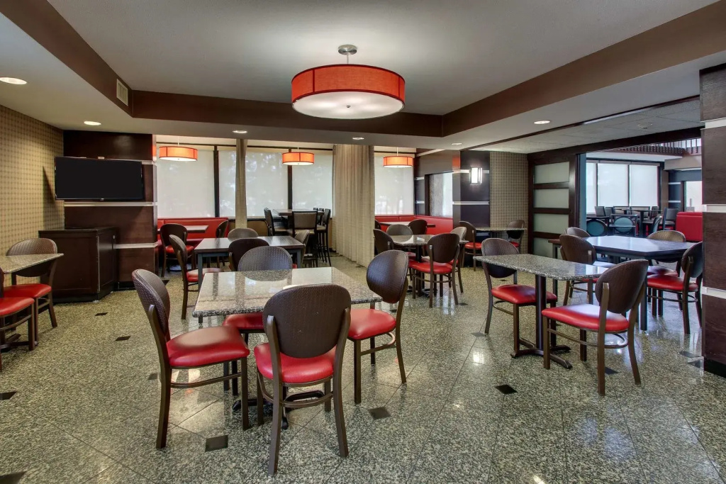 Heritage Inn & Suites The Woodlands, Trademark by Wyndham - Général