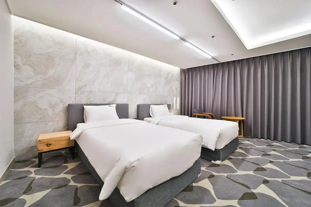 Superior room