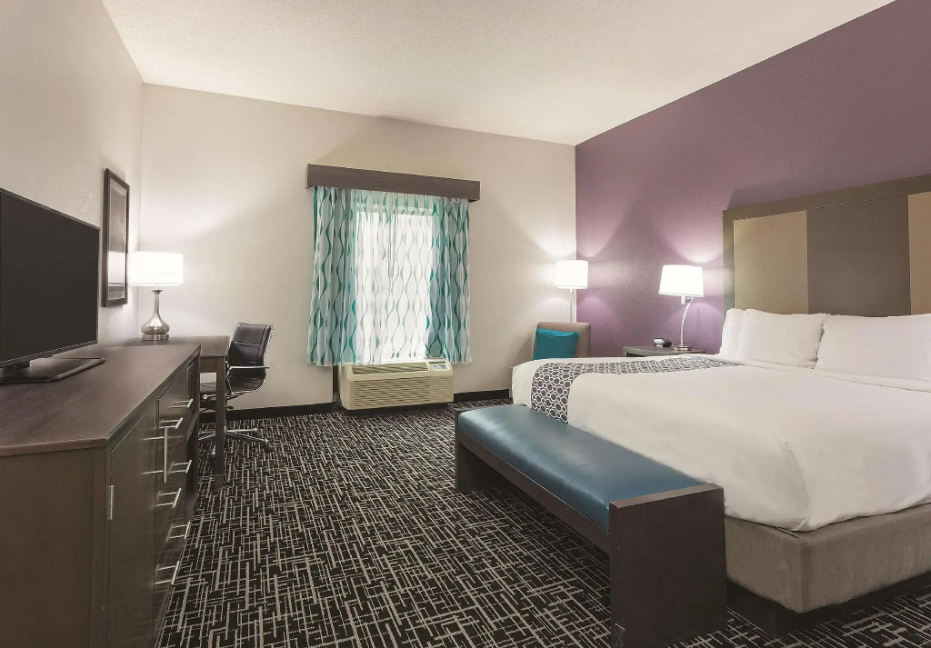 La Quinta Inn & Suites by Wyndham Covington - Chambres
