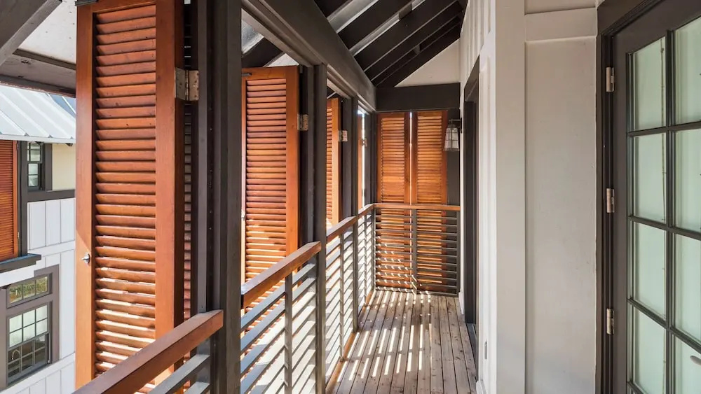 Modern Luxury & Privacy w/ 3-bed Condo Sleeps 8