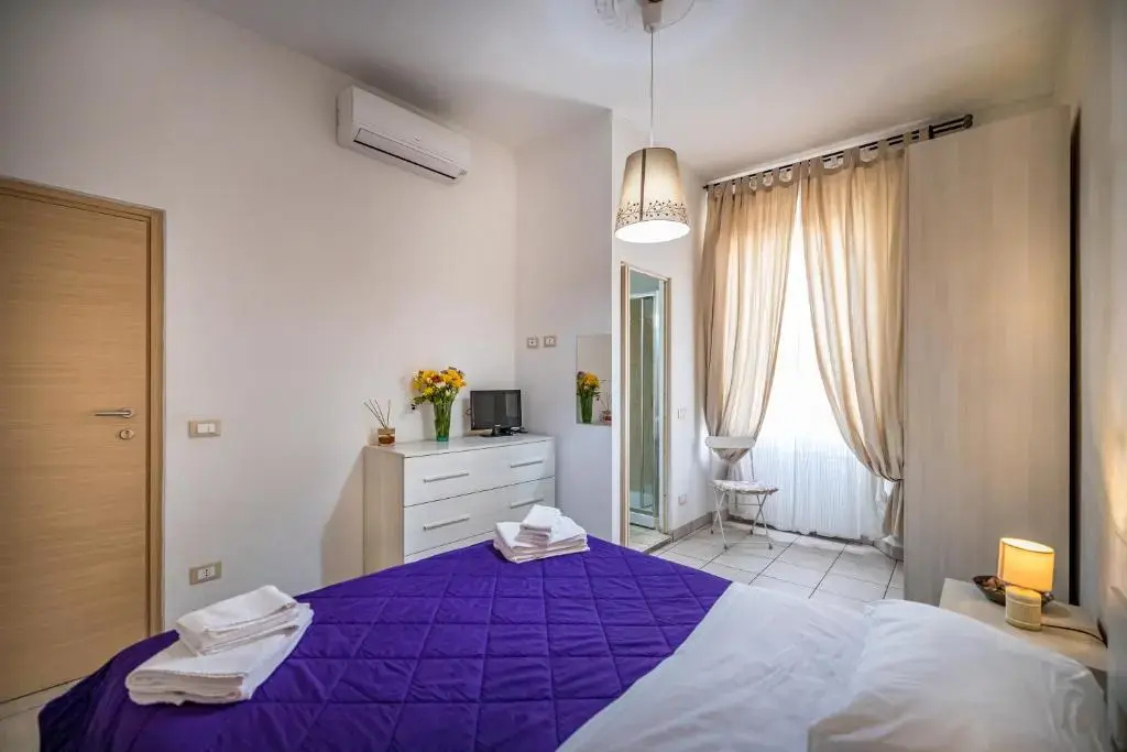Economy room