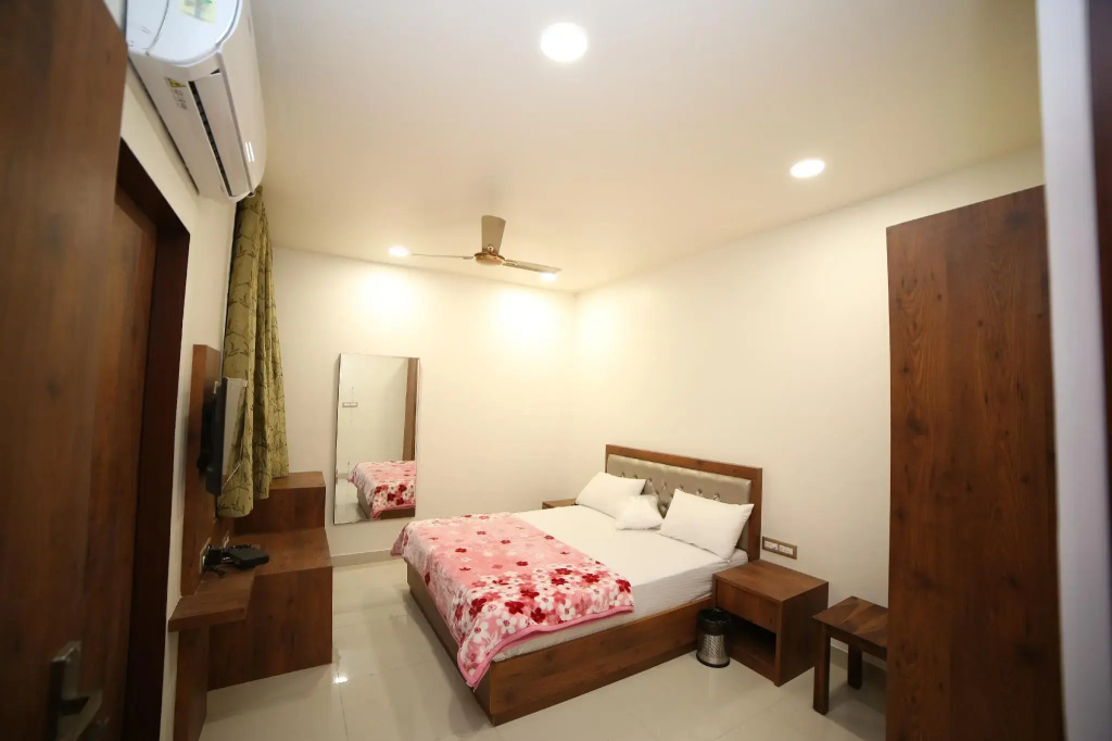 Executive room