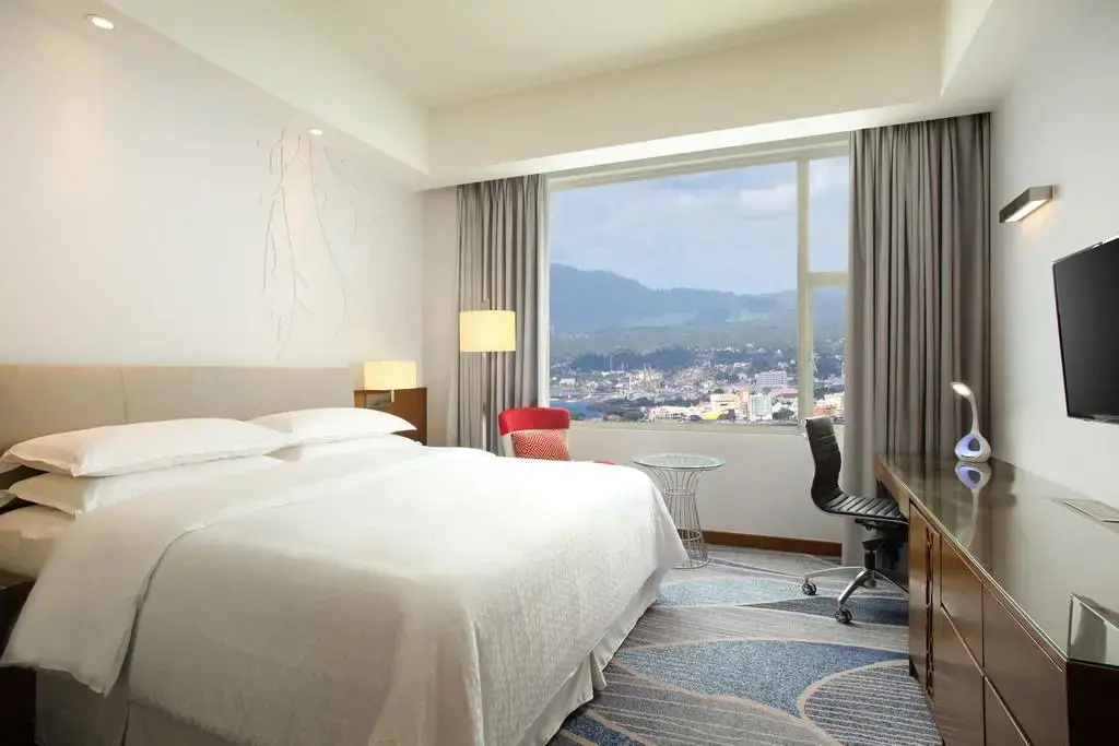 Premier Suite with sea view