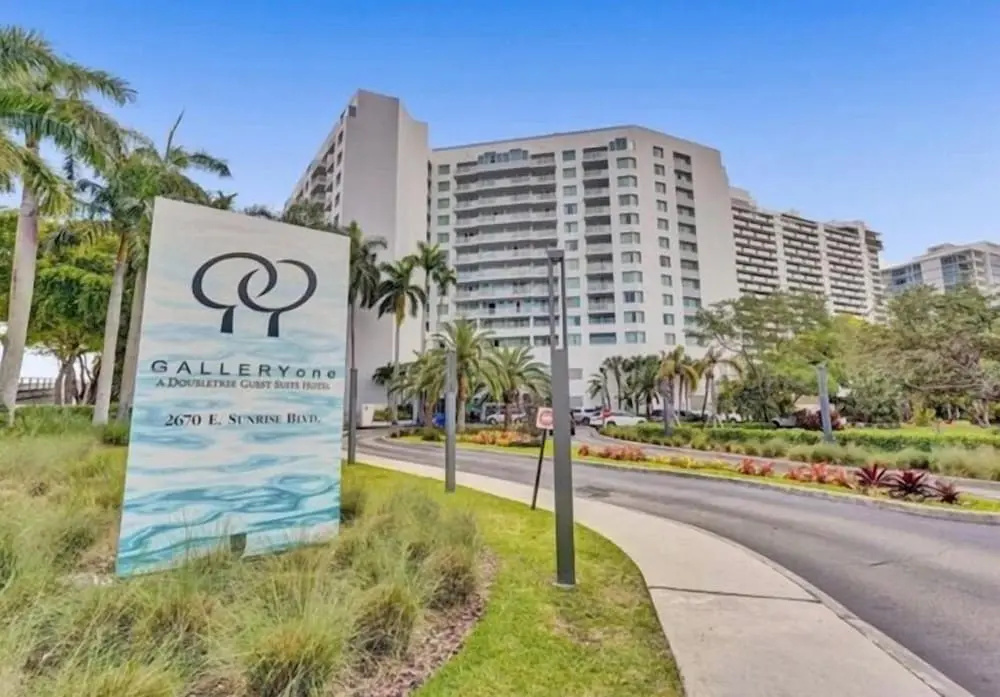 1 Bedroom Suite with intracoastal view