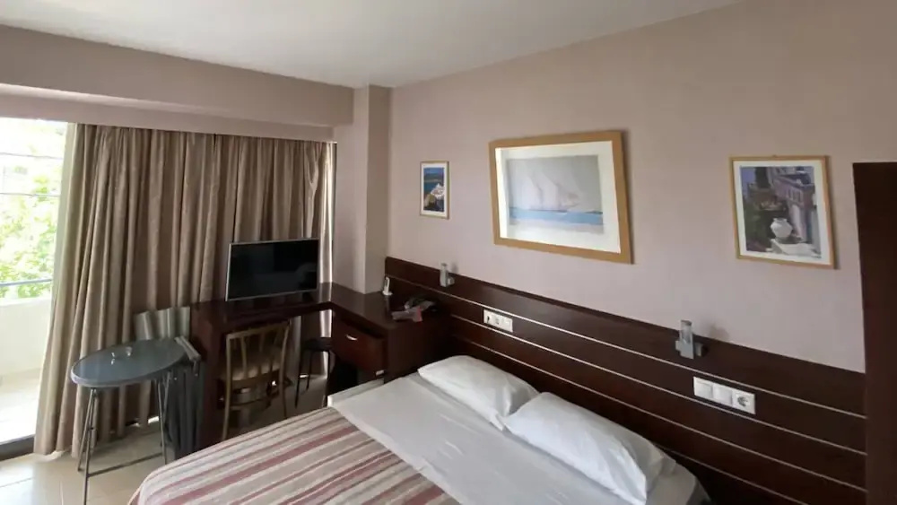 1 Bedroom Standard Double room (full double bed)
