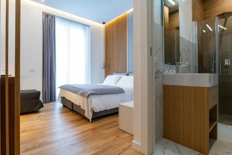 Deluxe Triple room with balcony