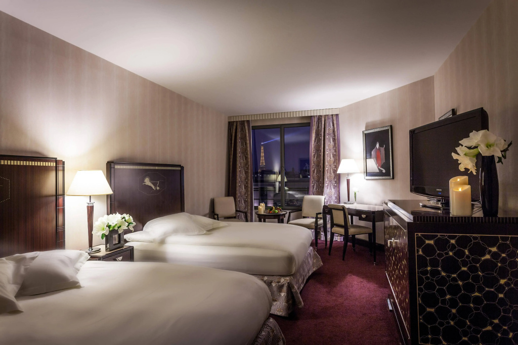 L'Hotel du Collectionneur 15