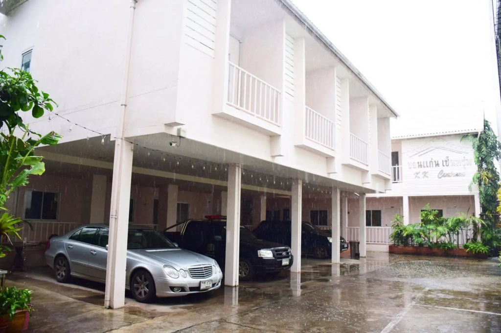KK Centrum Hotel