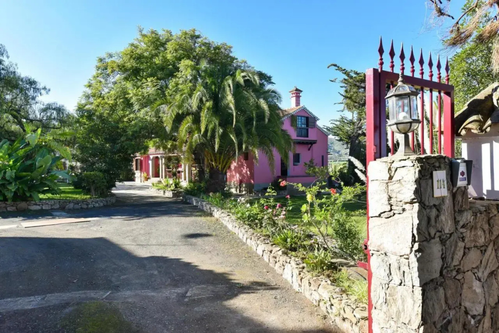 Finca Madronal with Pool in Gran Canaria
