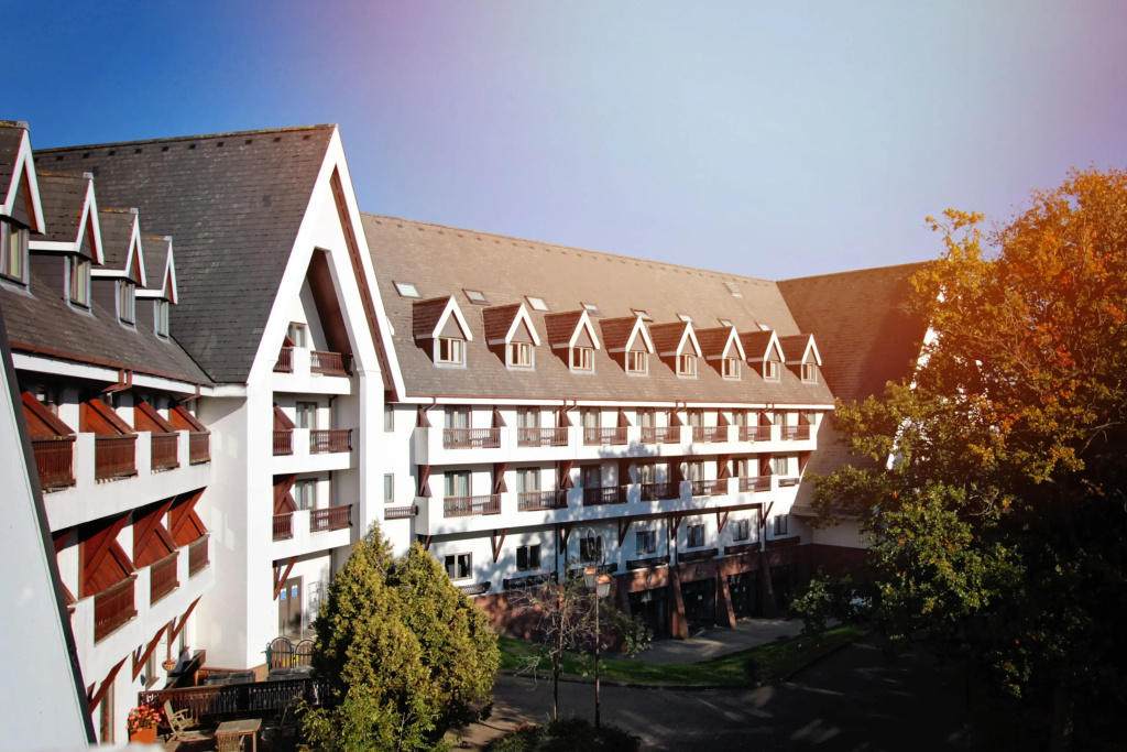 The Coppid Beech Hotel