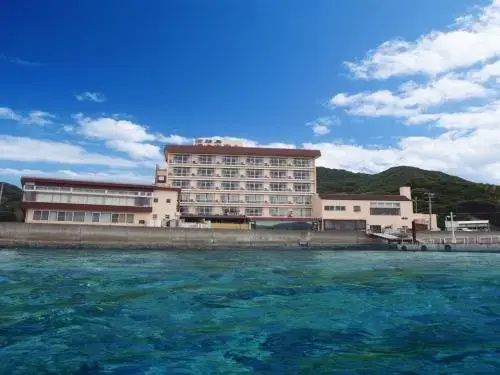 Beach & Waterfront