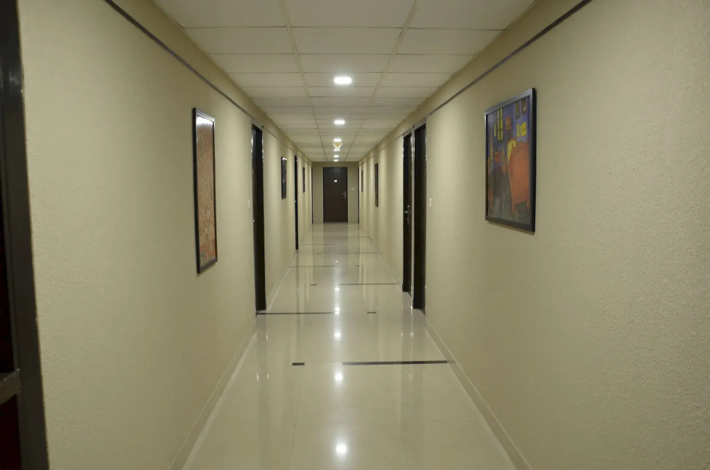 FabHotel Santhome Inn - Général