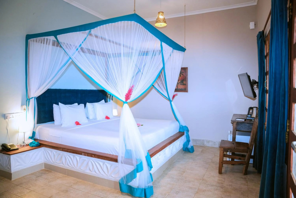 Kendwa Rocks Beach Hotel — фото
