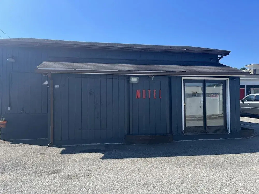 Golden Luck Motel