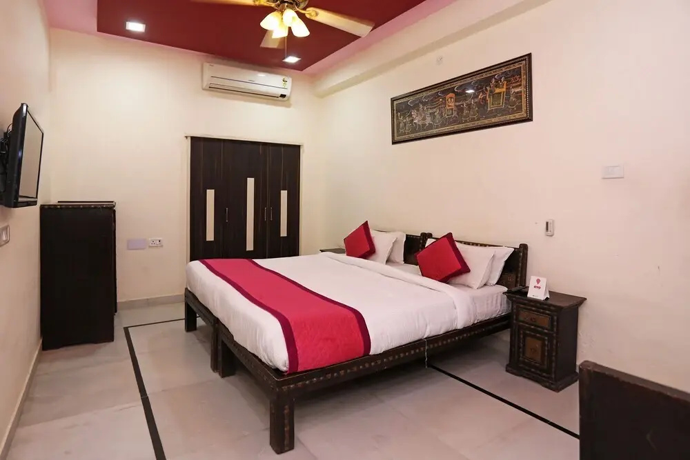 OYO 9933 Hotel Meera Mahal - Général