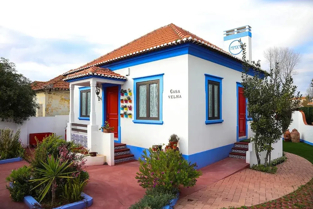 House With 3 Bedrooms in Marinha Grande, With Enclosed Garden and Wifi