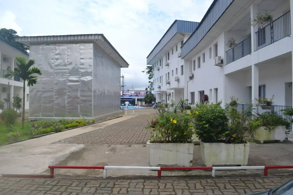 Image 1