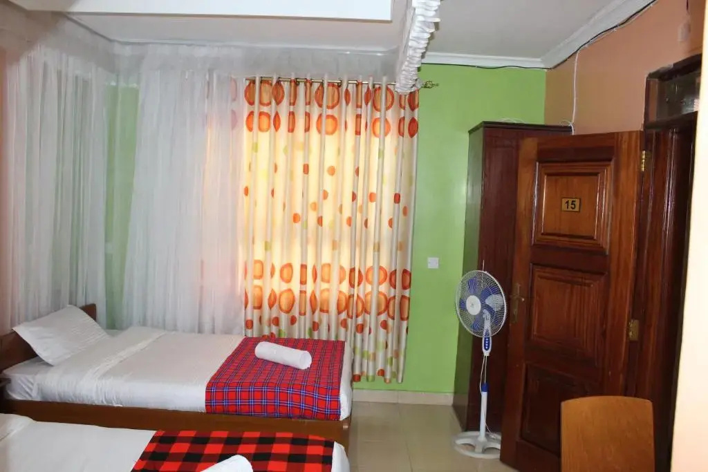 Standard Double room (twin beds)