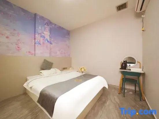 Economy room