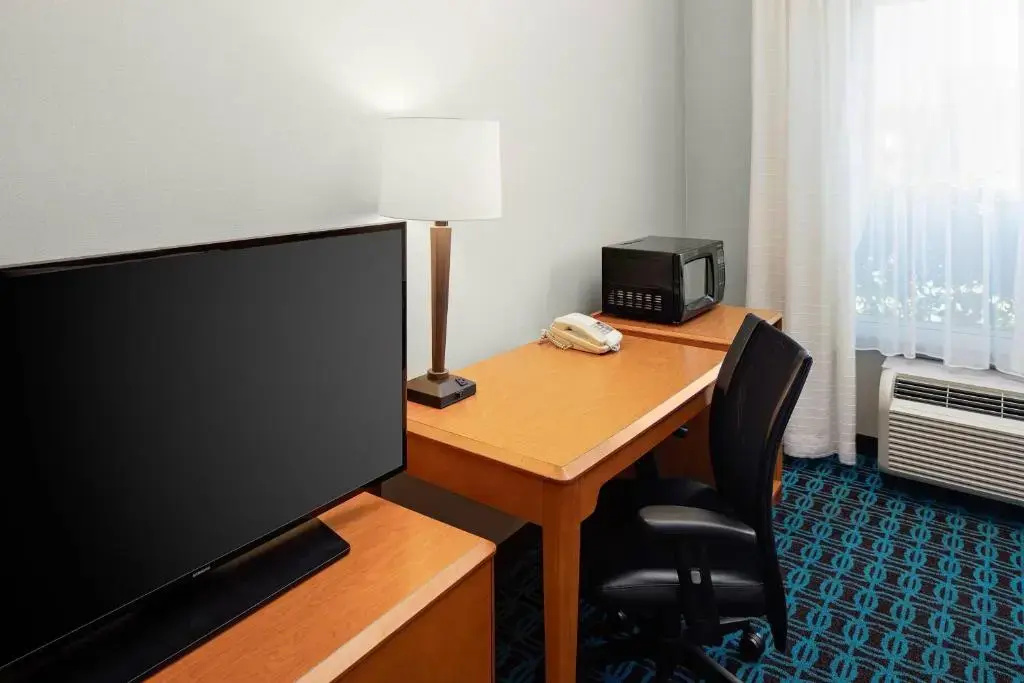 Fairfield Inn & Suites by Marriott Detroit Metro Airport Romulus - Chambres