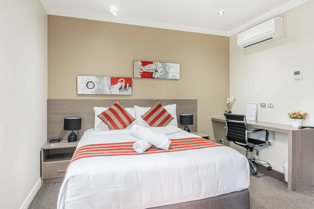 Standard Double room (full double bed)