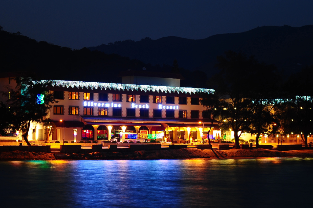 Silvermine Beach Resort in Hong Kong
