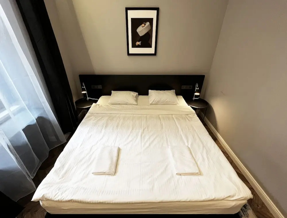 Economy room