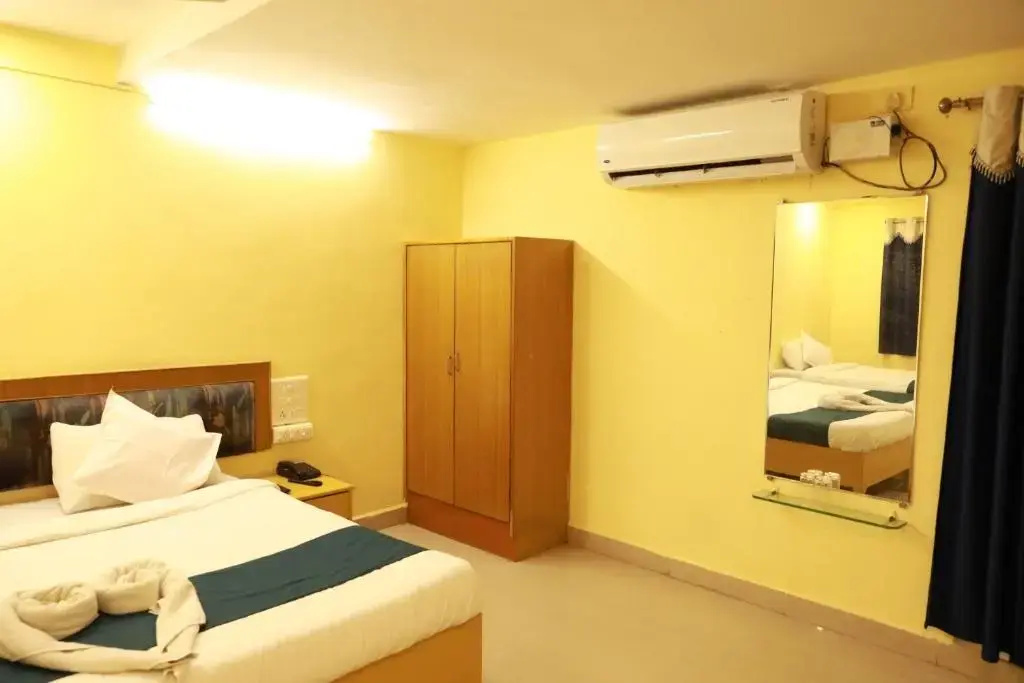 Standard Double room (full double bed)