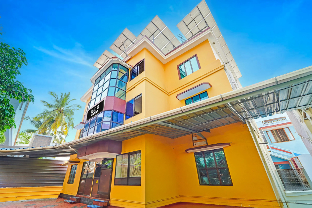 Hotel O Thammanam Kochi