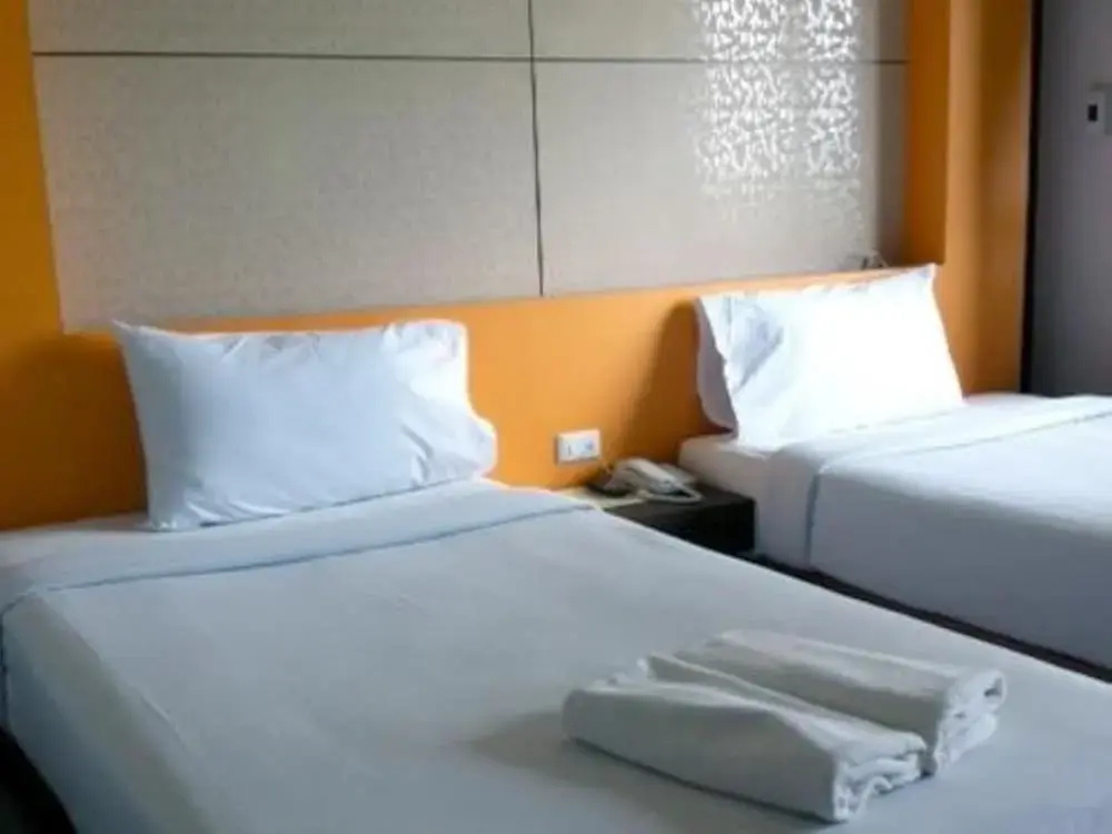 Standard Double room with balcony (twin beds)